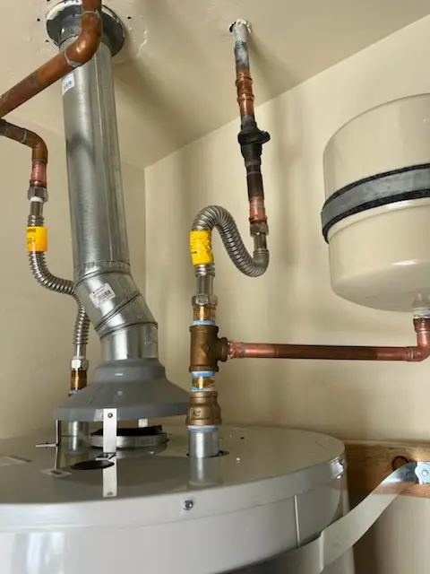Water heater installation and plumbing repair in Camp Pendleton Mainside